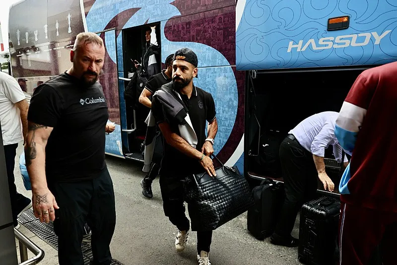 Trabzonspor kafilesi Finlandiya'ya ulaştı