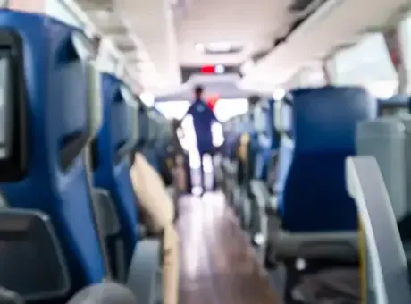 Ülkede dikkat çeken karar! 'Otobüste yüksek sesle müzik dinleyene ceza'