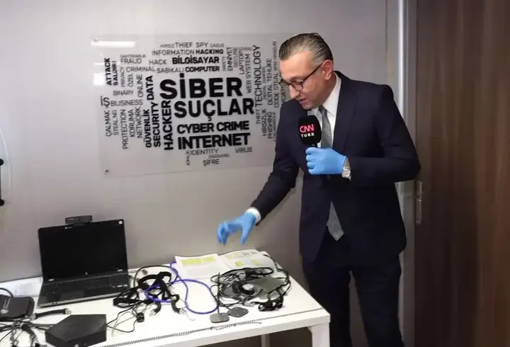 Yalan makineli dolandırıcılar yakalandı! Çalışanlar işte bu makineye bağlandı