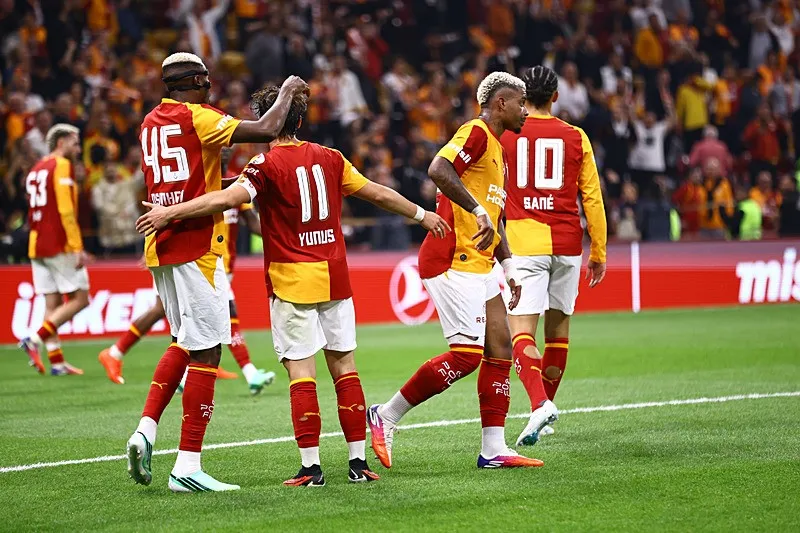 Yapay zekadan Galatasaray-Barcelona maçı için tahmin: Skoru ve gol atacak isimleri açıkladı!