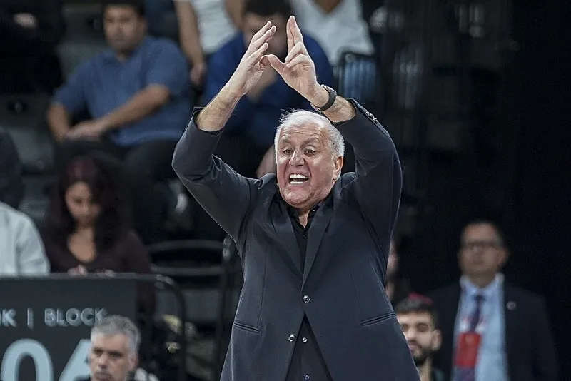 Zeljko Obradovic'ten Anadolu Efes mağlubiyeti sonrası özeleştiri! "EuroLeague seviyesinde değildik"