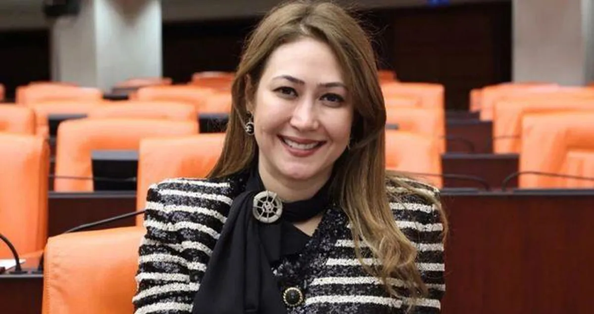 Zuhal Karakoç kimdir, kaç yaşında? Zuhal Karakoç kimin kızı, babası kim? Zuhal Karakoç Dora eşi kimdir?