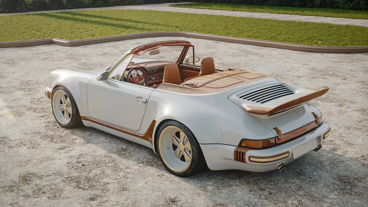 Louis Vuitton ve Singer İmzalı Porsche 911'ler Tanıtıldı: Lüks ve Otomobil Tutkusu Aynı Gövdede Buluştu!